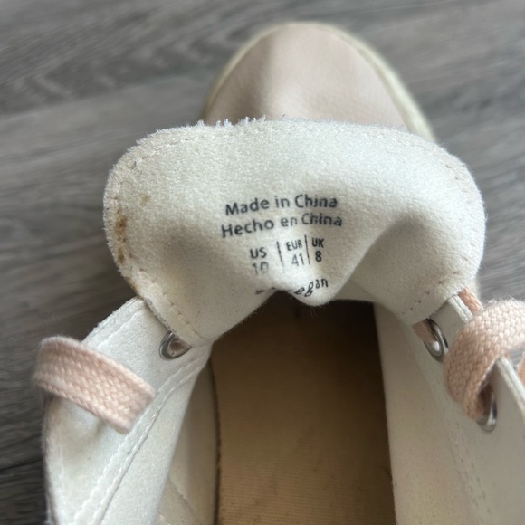 Call It Spring vegan leather sneakers - Picture 3 of 3